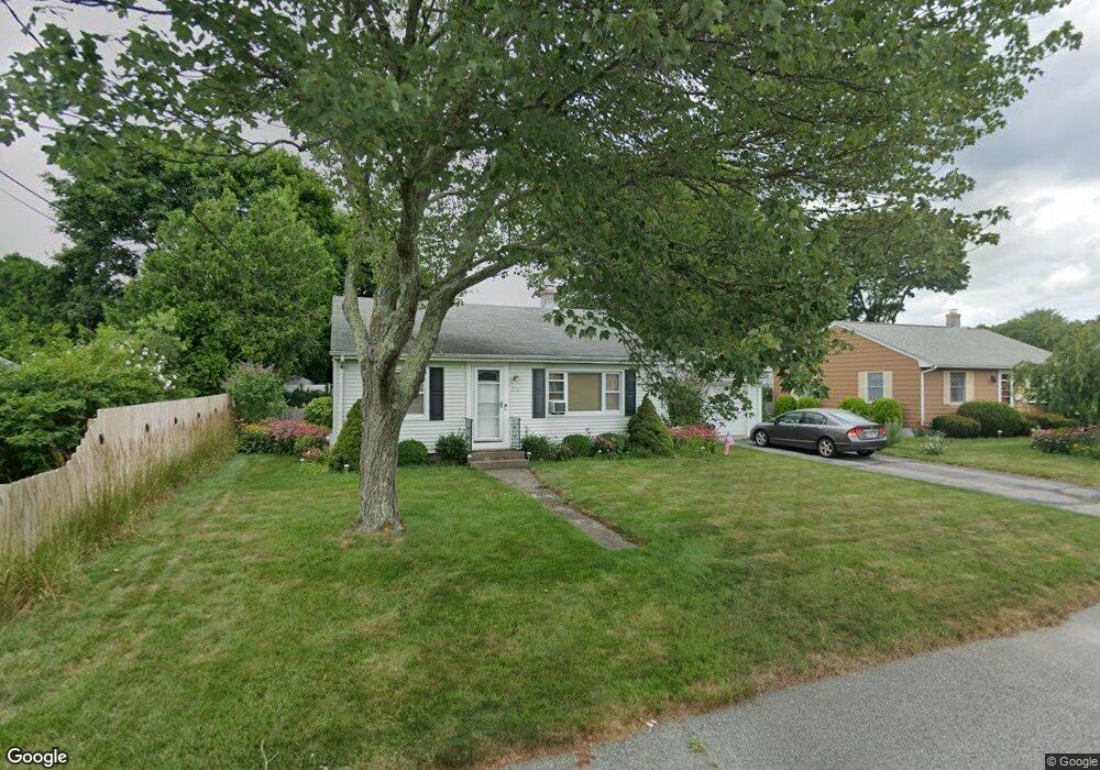 271 Park Ave, Warwick, RI 02889 - photo 1