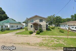 402 1st St, Dumont, IA 50625