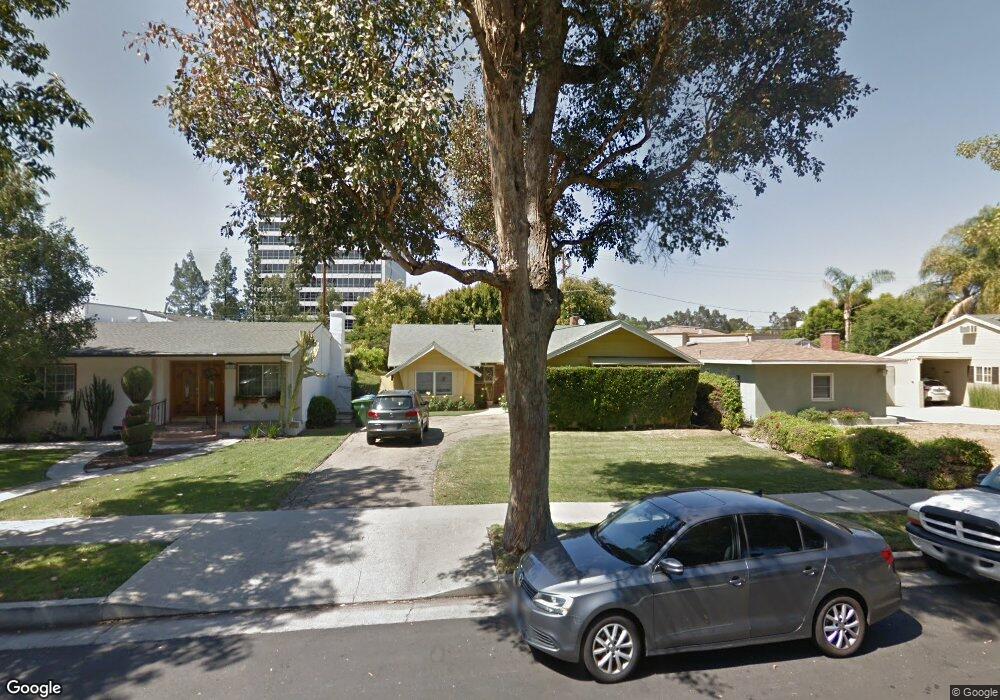 21017 Costanso St, Woodland Hills, CA 91364 - photo 1