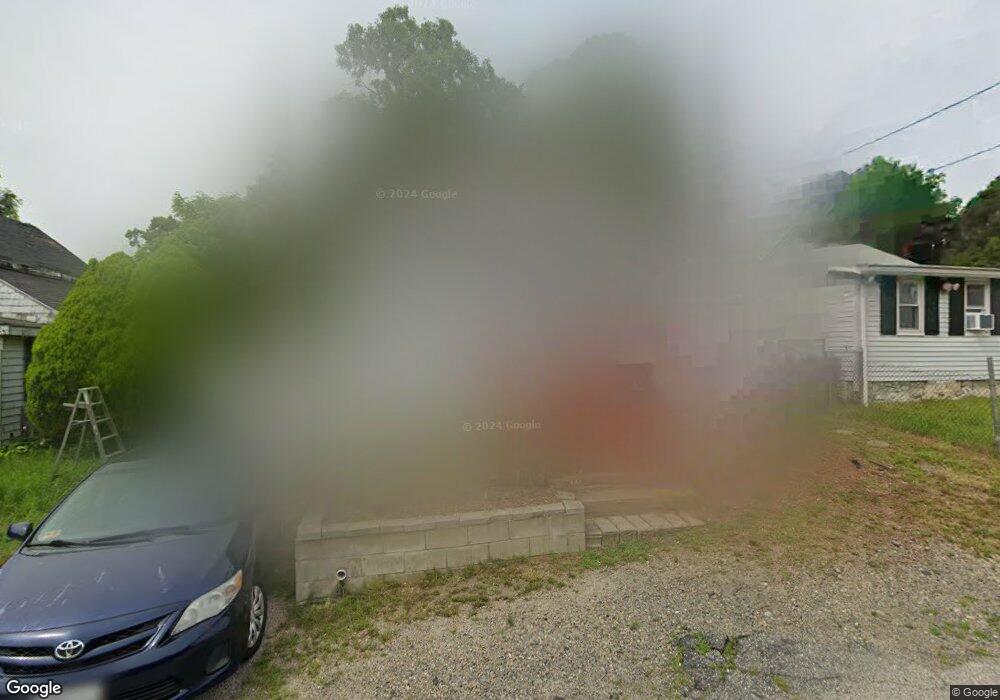 111 Kenway Ave, Warwick, RI 02889 - photo 1