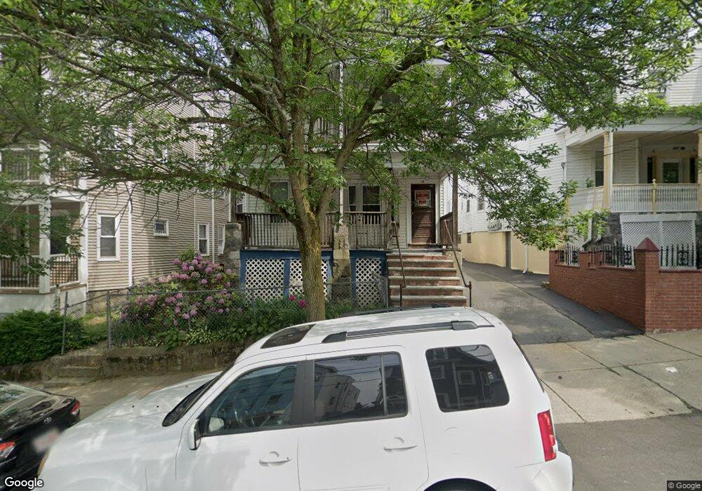 27 Sumner St, Revere, MA 02151 - photo 1
