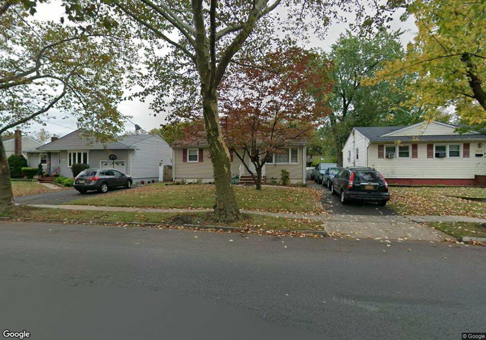 682 Maple Ave, Rahway, NJ 07065 - photo 1