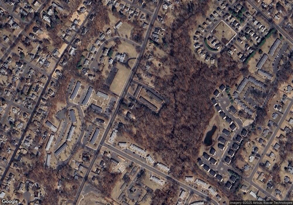 286 S Elm St, Wallingford, CT 06492 - photo 1