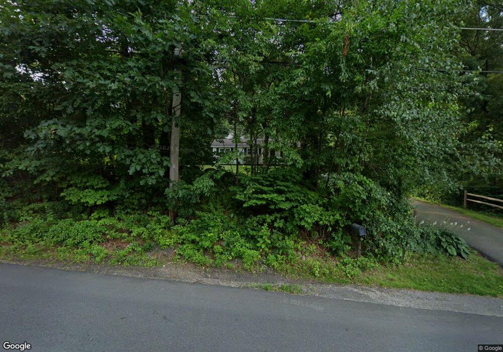 652 Hartford Ave W, Uxbridge, MA 01569 - photo 1