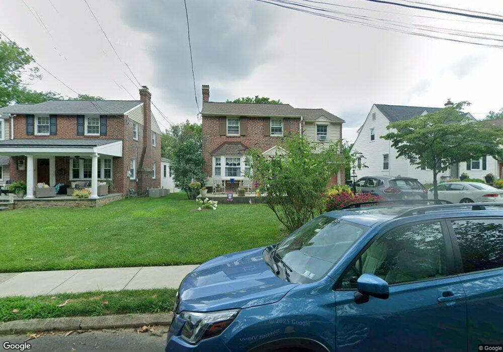 2048 Corinthian Ave, Abington, PA 19001 - photo 1