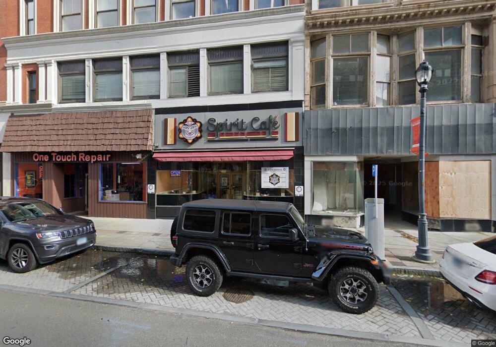 105 Bank St unit 1A, Waterbury, CT 06702 - photo 1