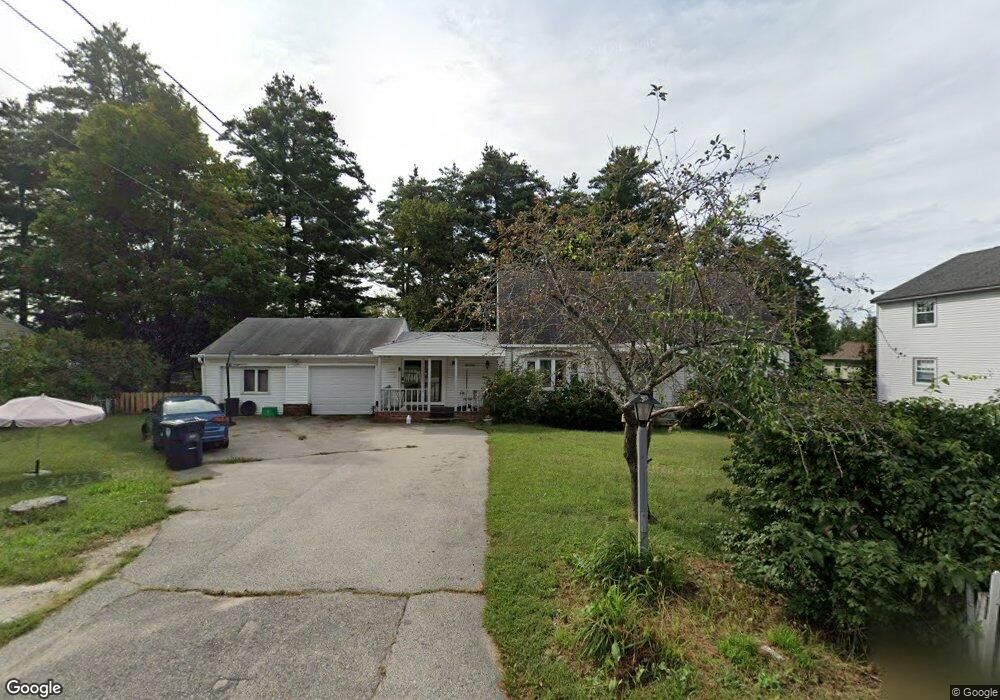 7 Pine Grove Ave, Nashua, NH 03060 - photo 1