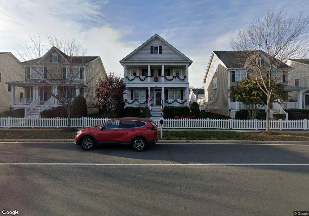 25285 Riding Center Dr, Chantilly, VA 20152 - photo 1