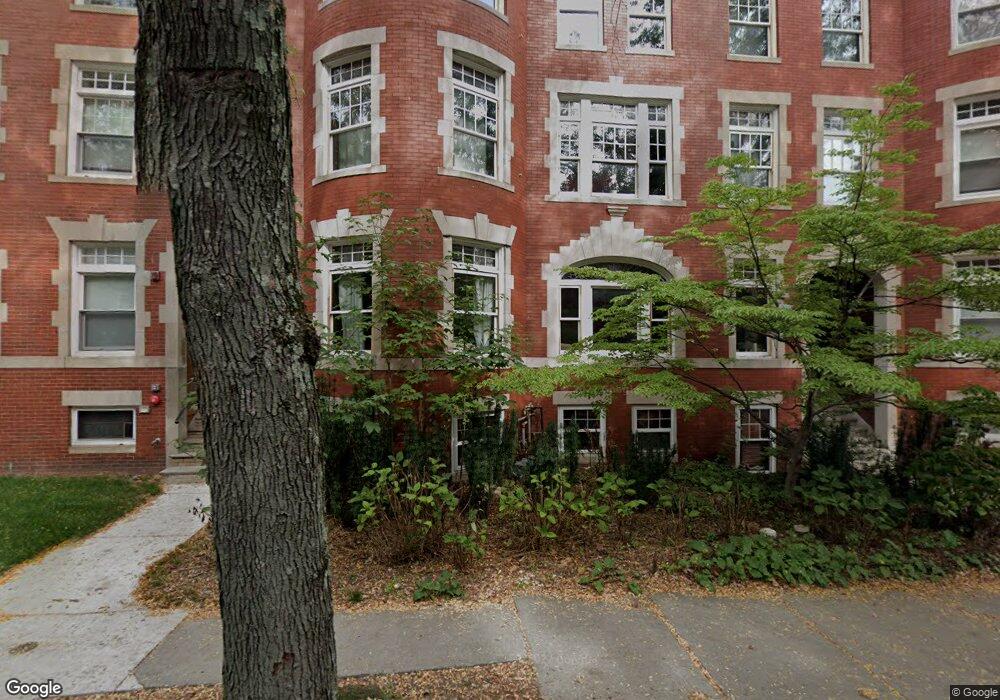 9 Strathmore Rd unit 1, Brookline, MA 02445 - photo 1