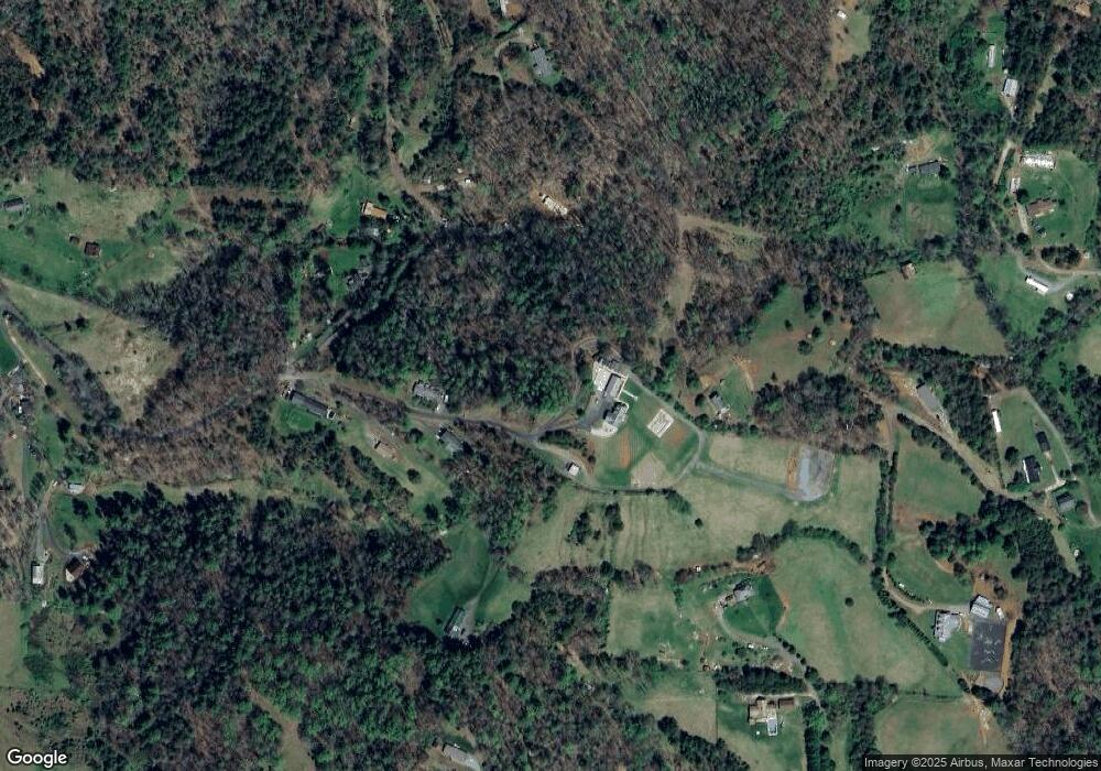 34 Hallaran Dr, Marshall, NC 28753 - photo 1