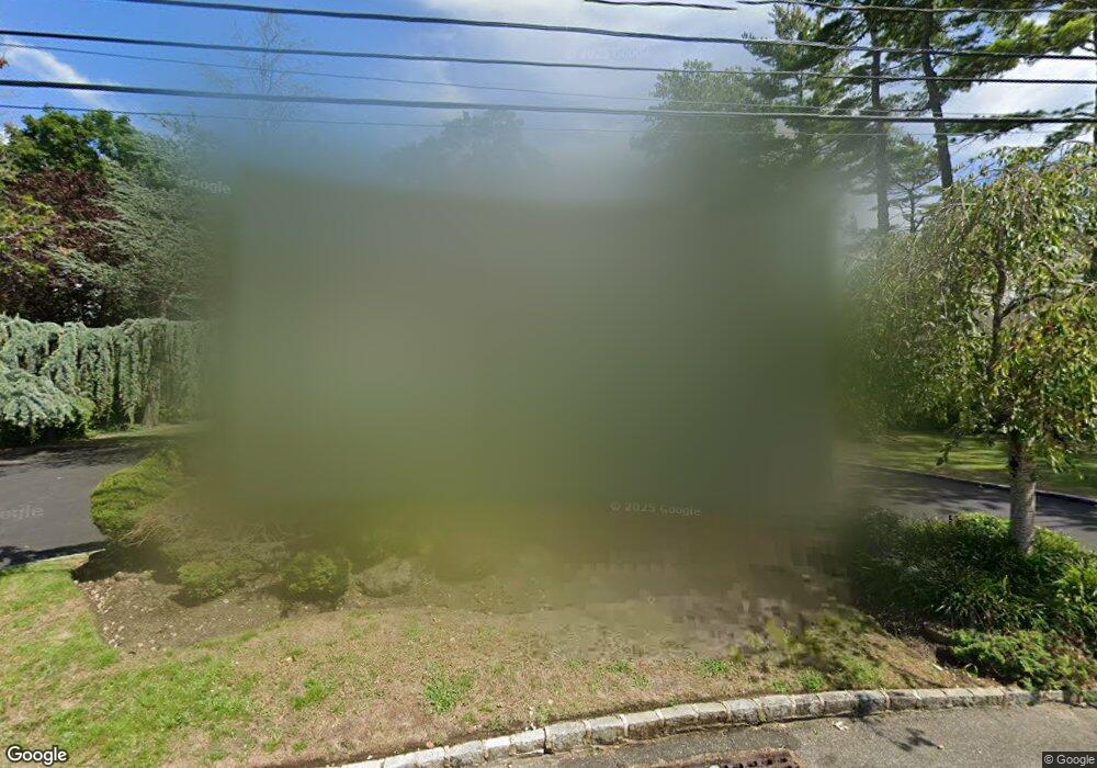 84 Park Row, Lawrence, NY 11559 - photo 1