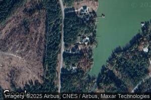 944 Eagles Harbor Dr, Hodges, SC 29653