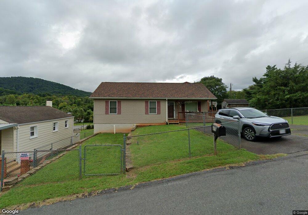 1504 Vine St, Charlottesville, VA 22902 - photo 1