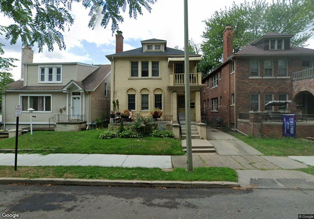 835 Nottingham Rd unit 837, Grosse Pointe Park, MI 48230 - photo 1