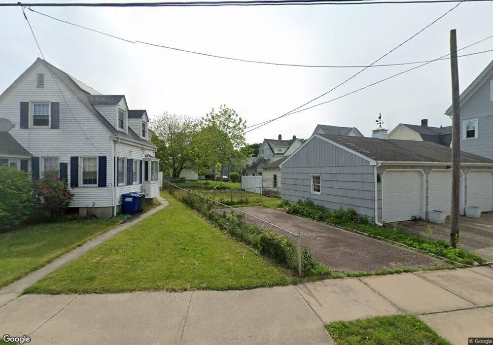 51 Washington St unit (MYSTIC), Pawcatuck, CT 06379 - photo 1