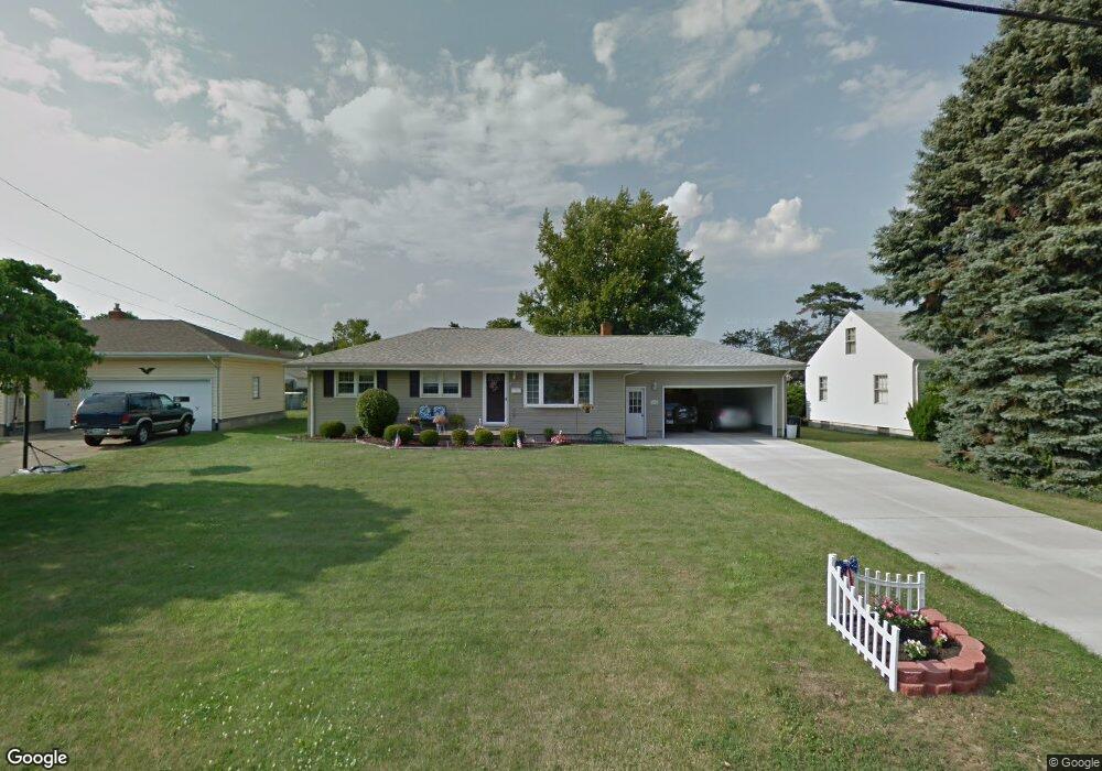 359 Como St, Struthers, OH 44471 - photo 1