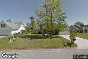 221 Venturi Dr, New Bern, NC 28560
