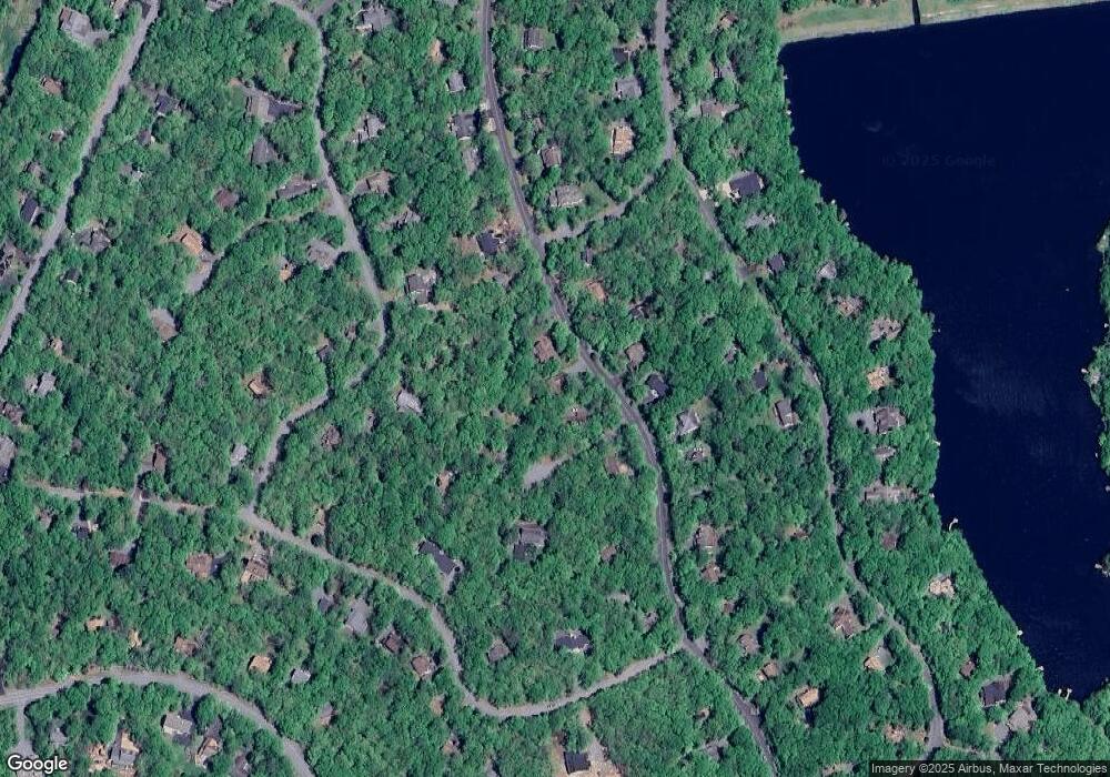 138 Rodeo Dr, Hawley, PA 18428 - photo 1