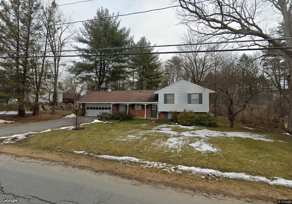 52 Myrtle St, Saratoga Springs, NY 12866 - photo 1