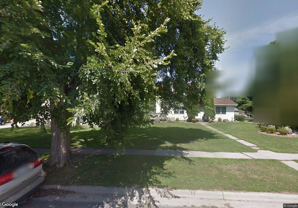 902 W 4th St, Zumbrota, MN 55992 - photo 1