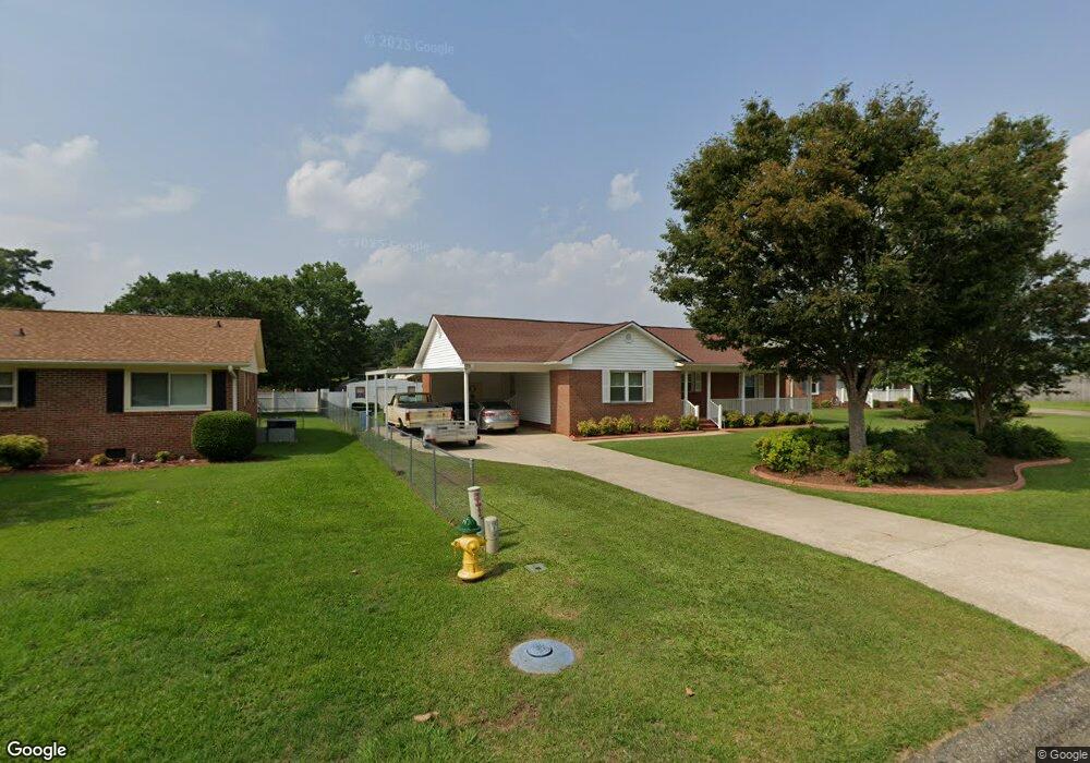 7526 Selwyn Ct, Fayetteville, NC 28303 - photo 1