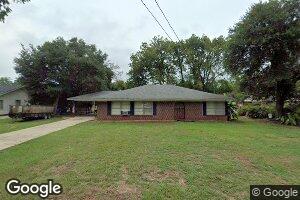 610 Whitfield Dr, Natchitoches, LA 71457