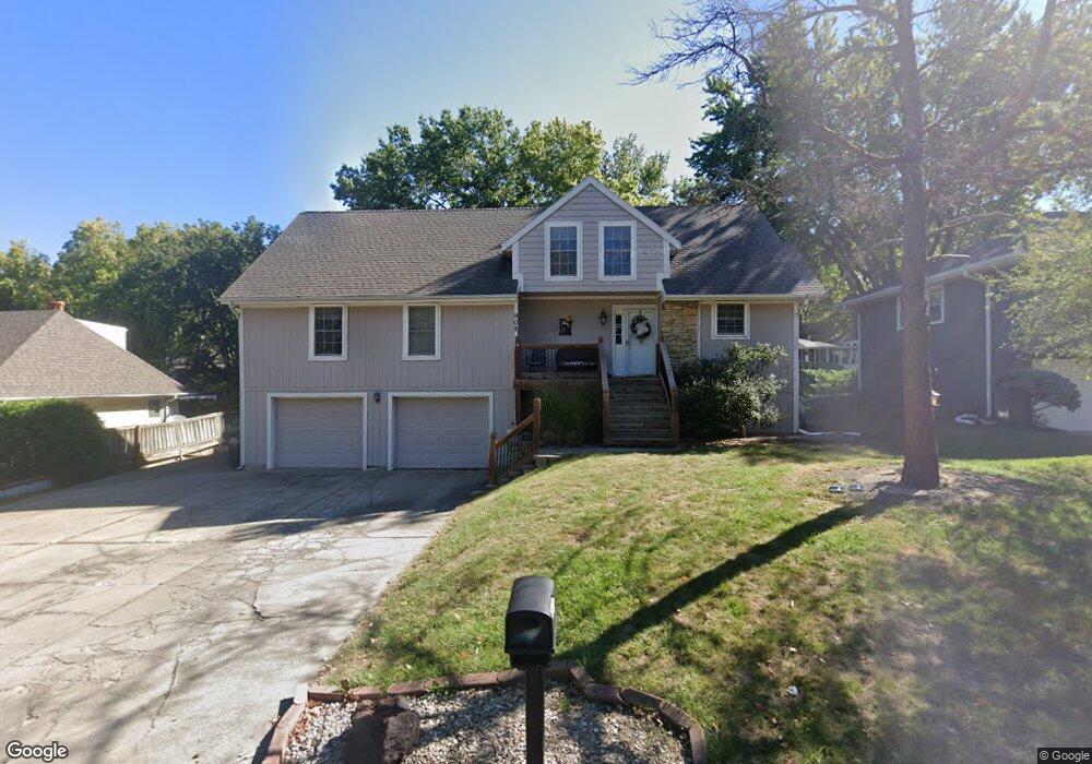 908 NW 13th St, Blue Springs, MO 64015 - photo 1