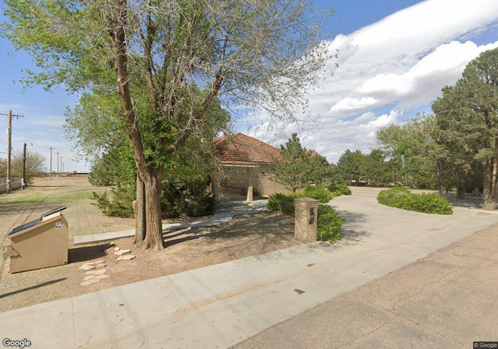 106 W B Ave, Hugoton, KS 67951 - photo 1