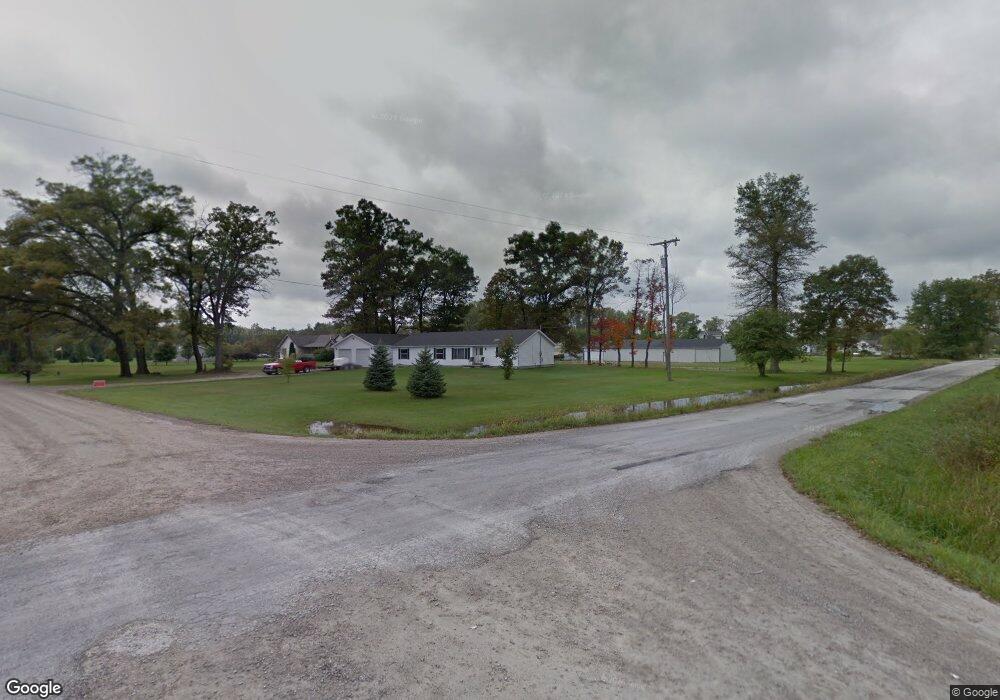 13679 Timbers Rd, Carleton, MI 48117 - photo 1