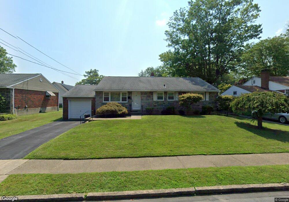 1105 Raymond Rd, Swarthmore, PA 19081 - photo 1