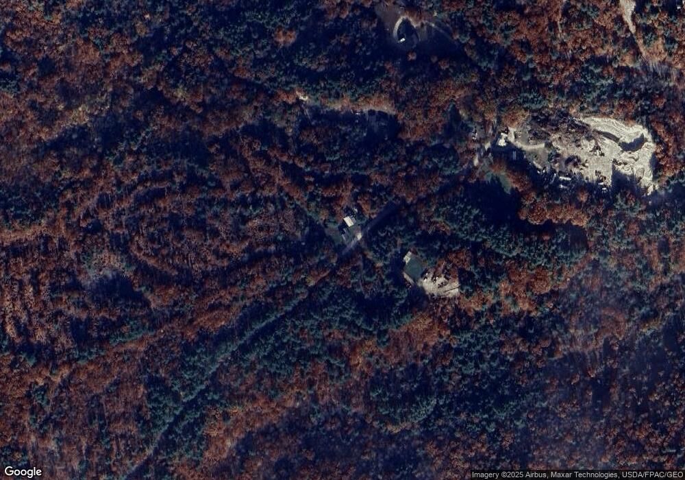 154 Moose Mountain Rd, Brookfield, NH 03872 - photo 1