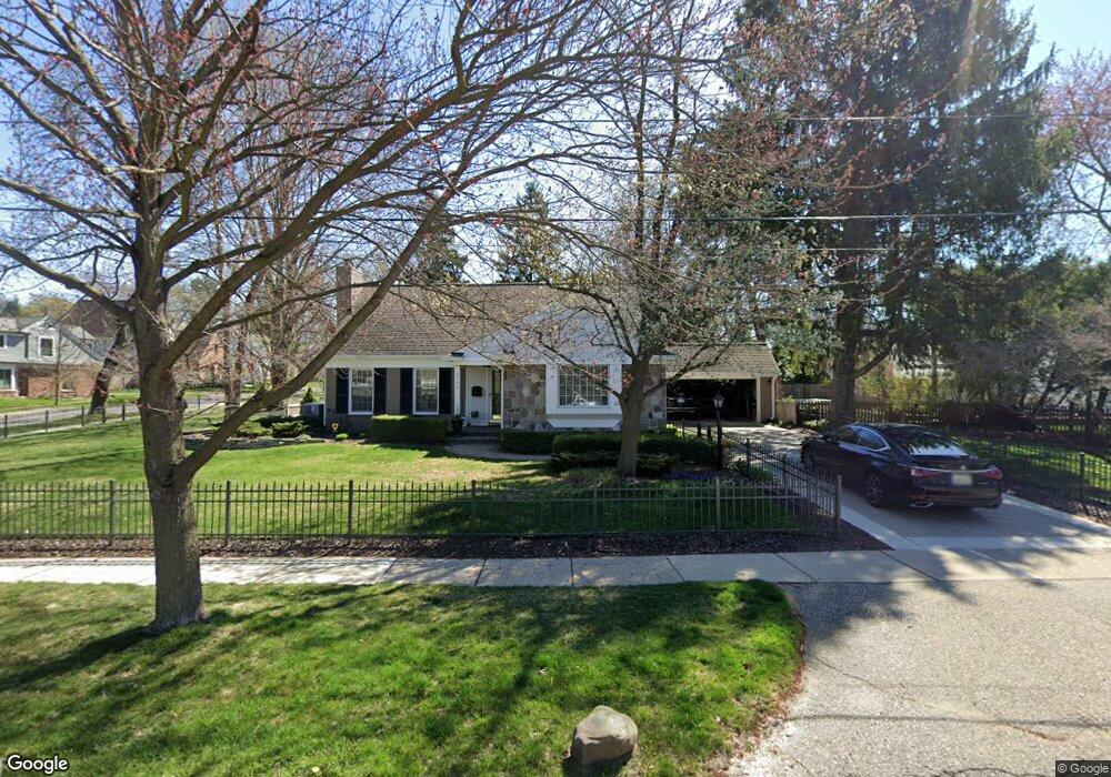 176 Abbey St, Birmingham, MI 48009 - photo 1