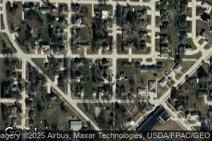 125 Wolf Ave, Readlyn, IA 50668