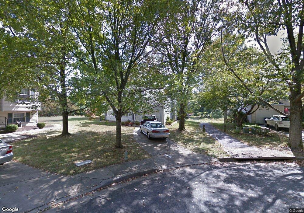 6401 Lookinglass Ln, Columbia, MD 21045 - photo 1