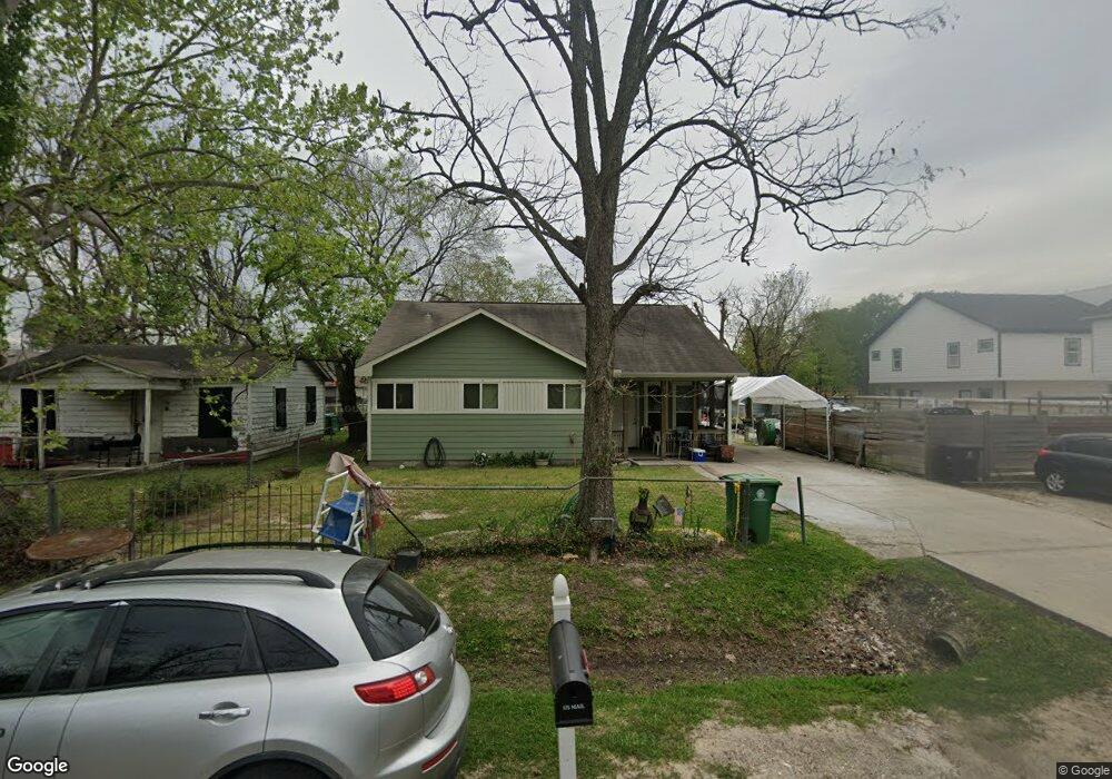 989 Marjorie St, Houston, TX 77088 - photo 1