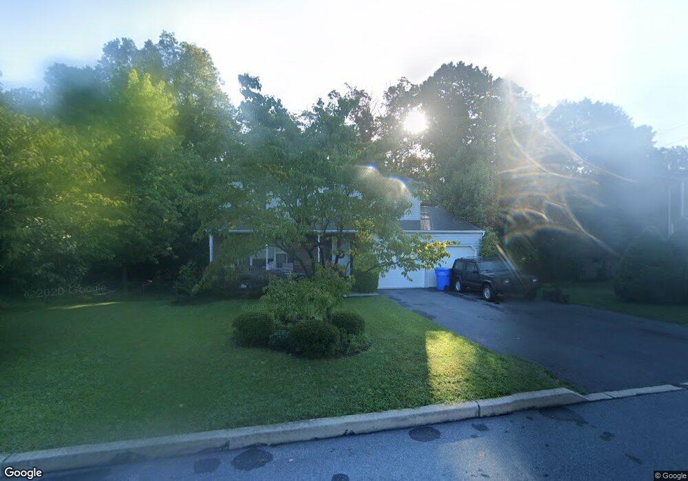 665 Harvest Dr, Harrisburg, PA 17111 - photo 1