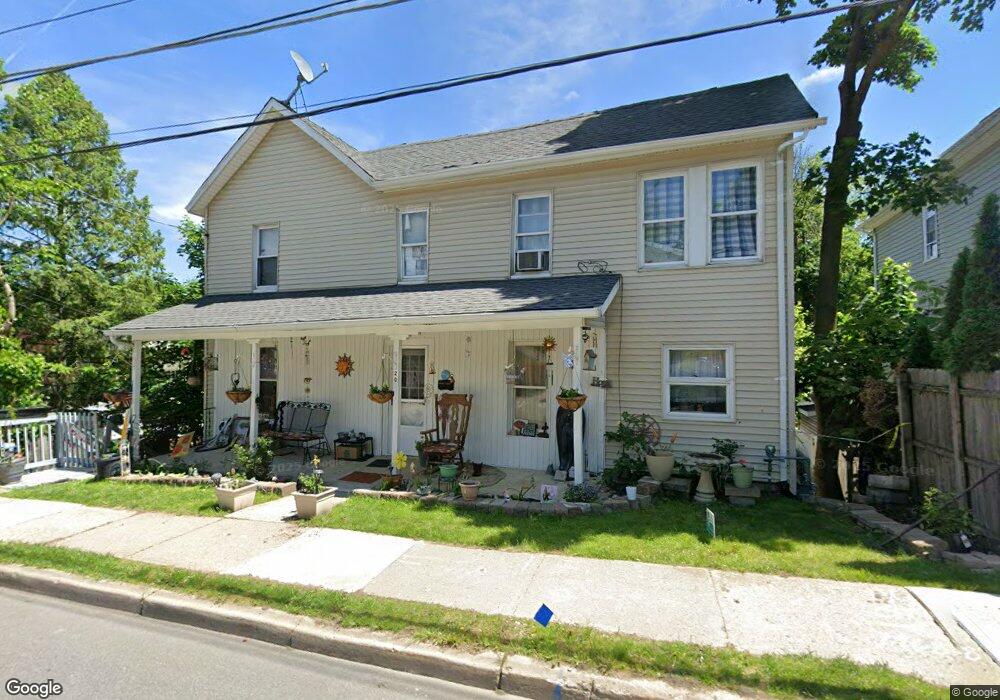 20 Hampton St, Newton, NJ 07860 - photo 1