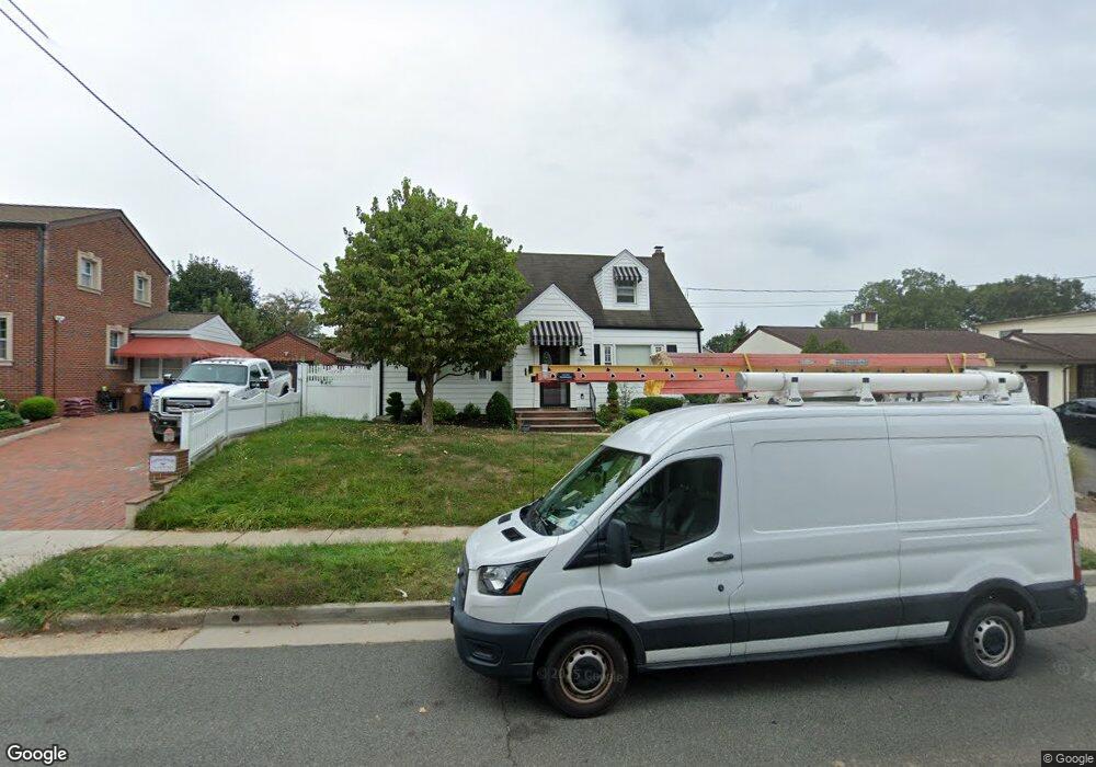 135 Morristown Rd, Linden, NJ 07036 - photo 1