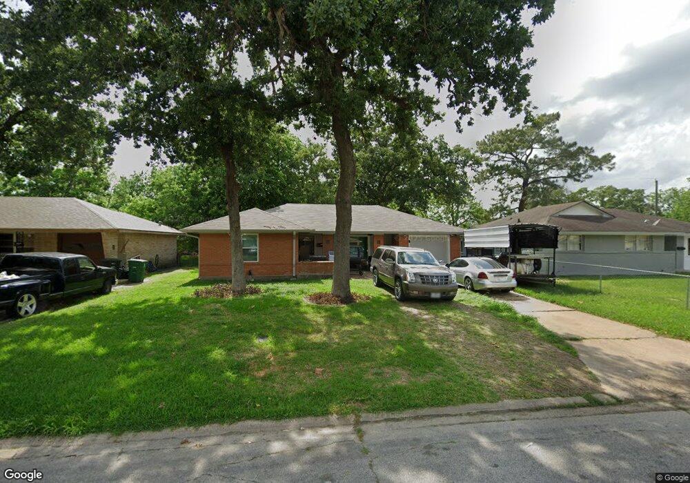 10205 Rockaway Dr, Houston, TX 77016 - photo 1