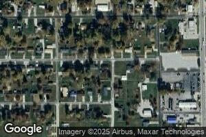 300 Orchard Dr, Newton, IL 62448