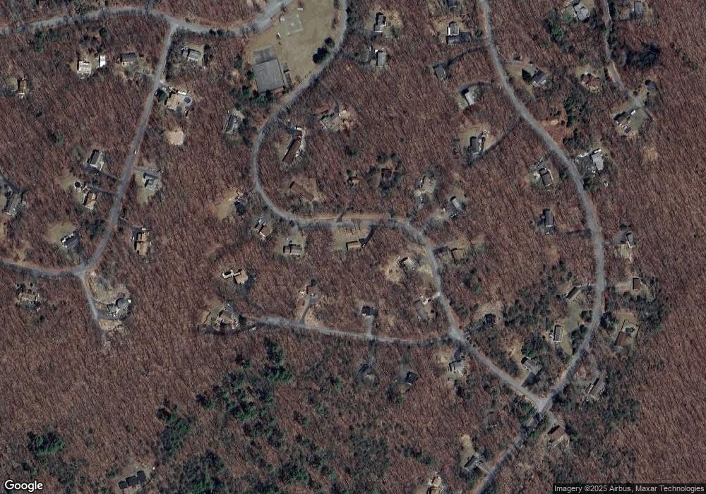 121 Laurel Dr, Dingmans Ferry, PA 18328 - photo 1