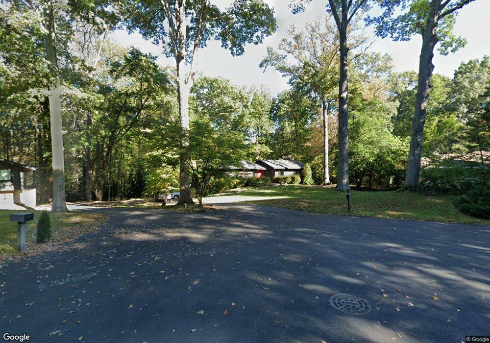 2528 Trophy Ln, Reston, VA 20191 - photo 1