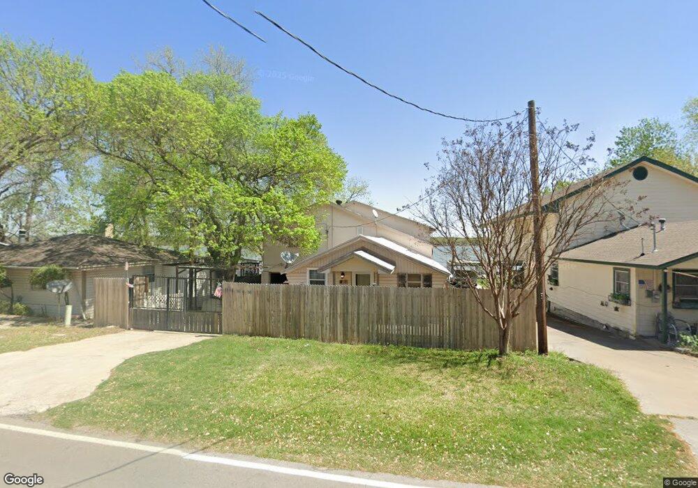 1114 W Lake Dr, Weatherford, TX 76087 - photo 1