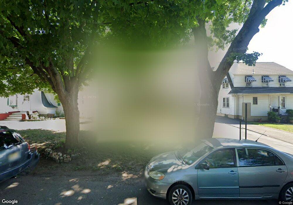 112 Stephenson Ave, Middlesex, NJ 08846 - photo 1