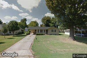 105 N State St, Senath, MO 63876
