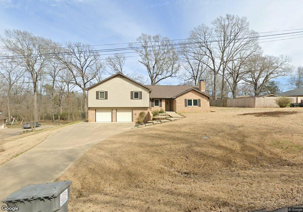 11027 Timber Creek Dr, Tyler, TX 75707 - photo 1