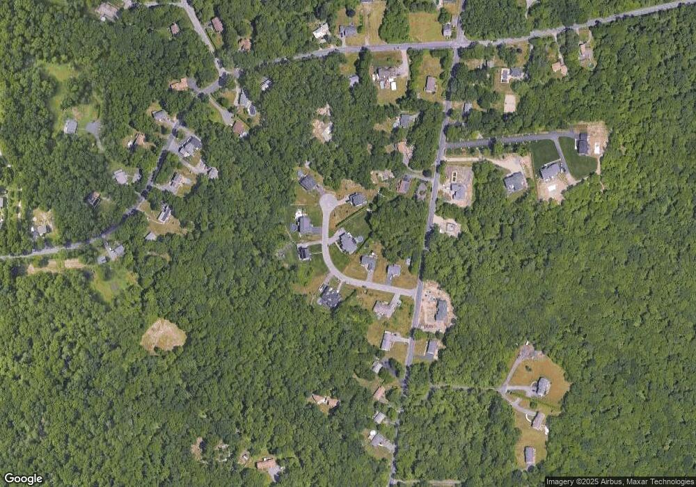 41 Sailmaker Ct, Swansea, MA 02777 - photo 1