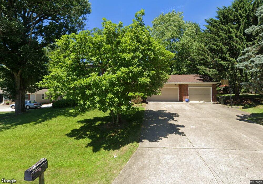 921 Conestoga Dr, Columbus, OH 43213 - photo 1