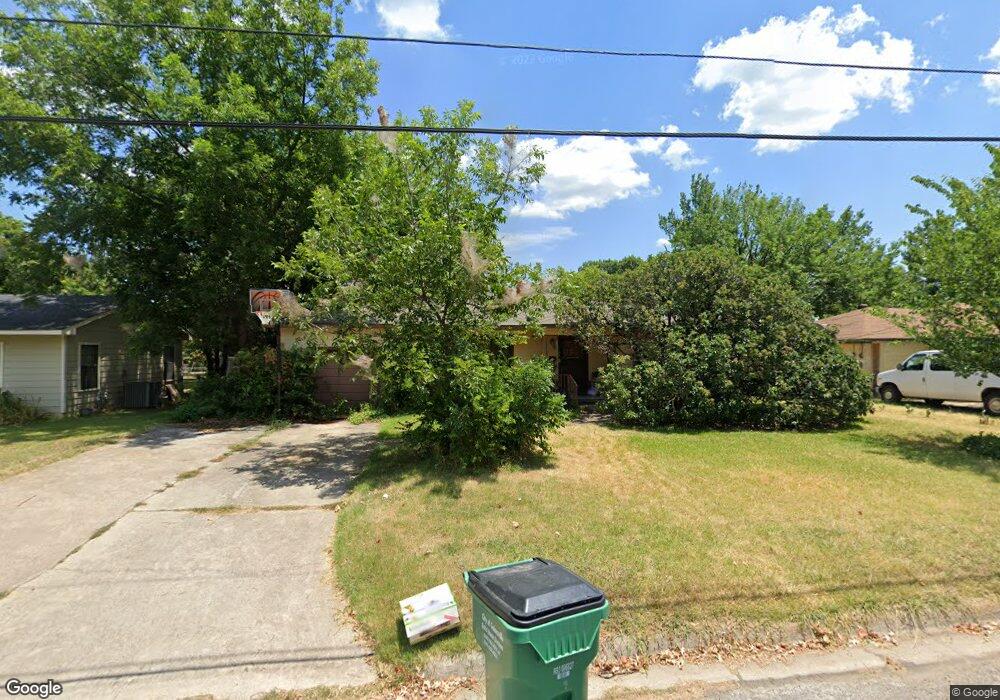 1106 Belmont St, Gainesville, TX 76240 - photo 1