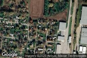 315 N Walnut St, Arcola, IL 61910